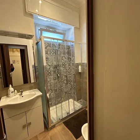 Brigata Sea View Apartman
